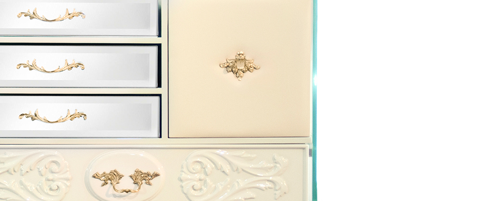 Brooklyn Cream Nightstand  BOCA DO LOBO Love Happens