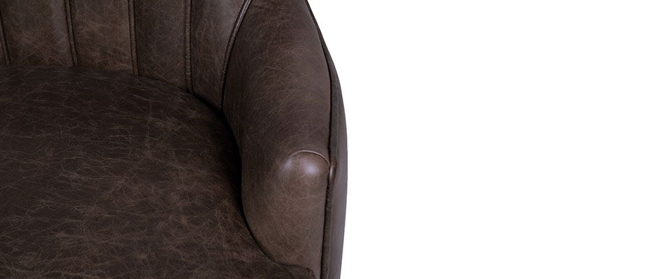 Plum  Armchair  Brabbu Love Happens