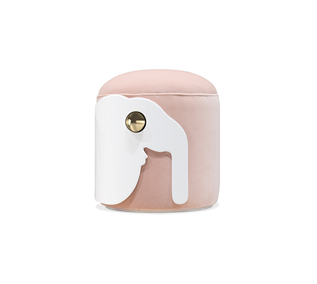 Animal elephnt Stool CIRCU Love Happens