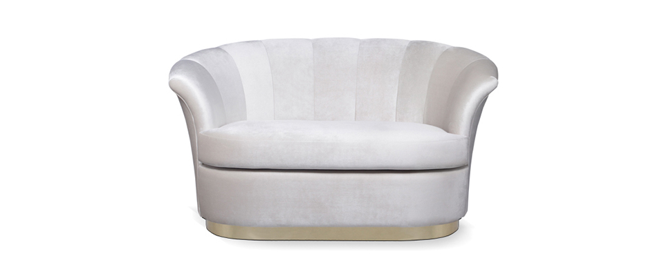 Besame  Sofa  Koket Love Happens