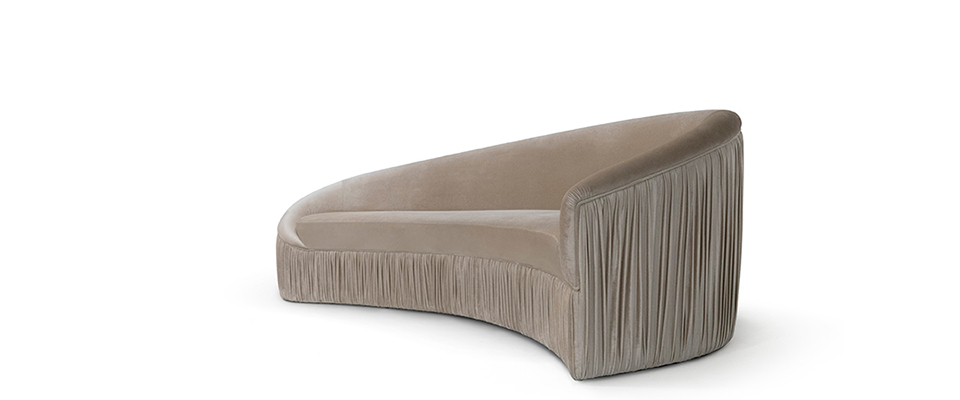 Vamp II  Sofa  Koket Love Happens