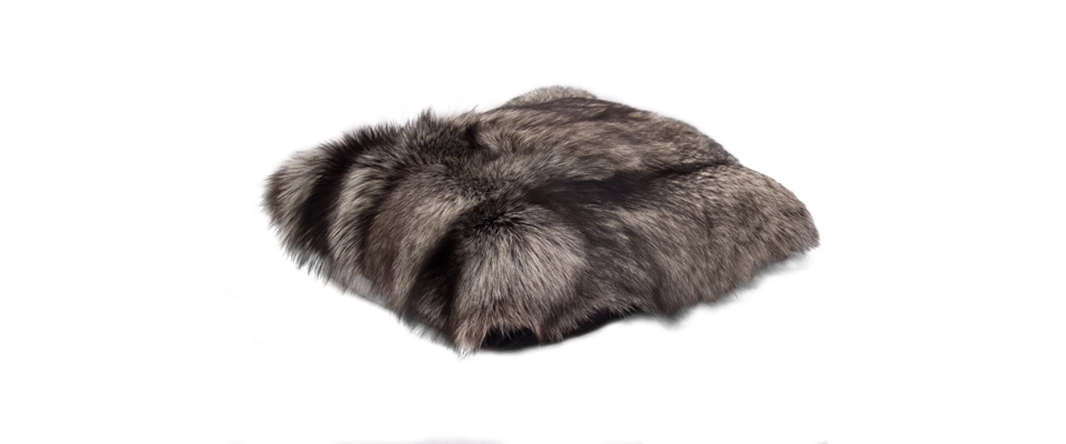 Fox Silver Pillow Miyabi Casa Love Happens