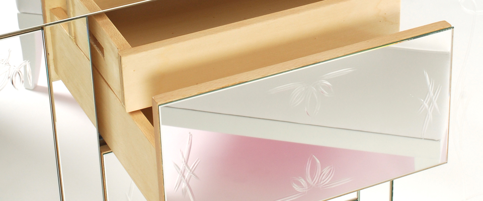 Metropolitan  Sideboard  Boca Do Lobo Love Happens