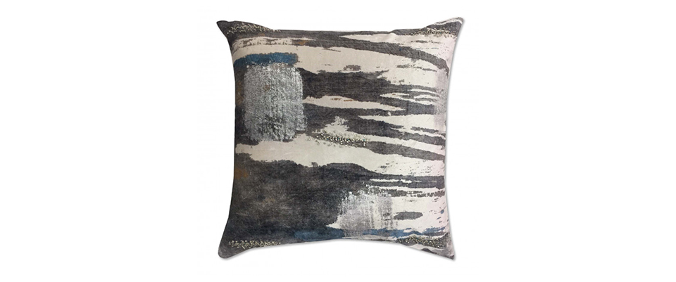 Islay Pillow CLOUD9 DESIGN Love Happens