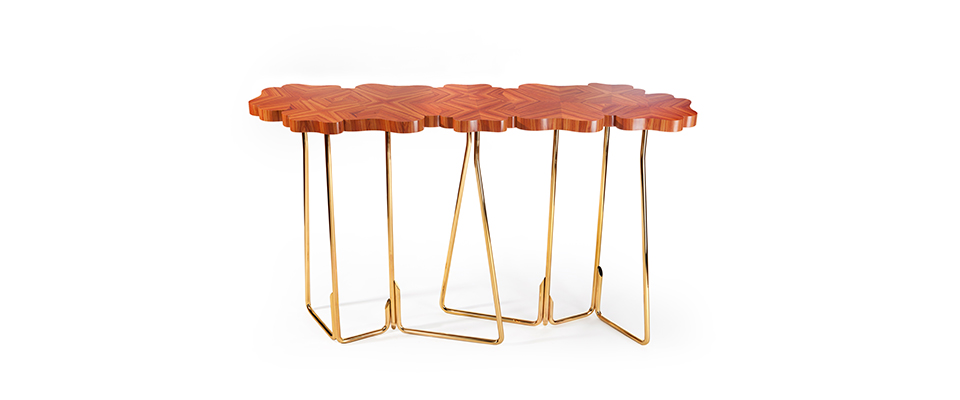 Four For Luck Console InsidherLand Love Happens