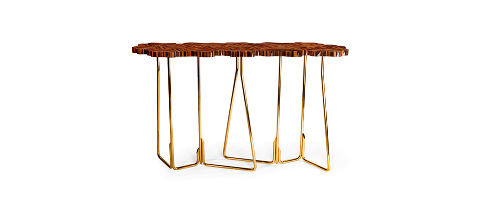 Four For Luck Console InsidherLand Love Happens